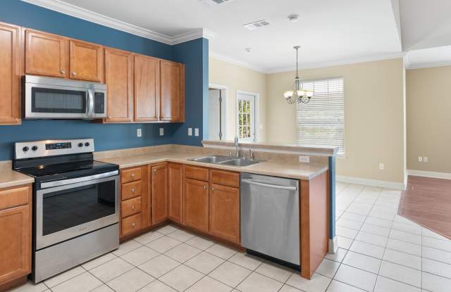 3 Bedroom Condo in Burbank Estates- Gated Community photos photos