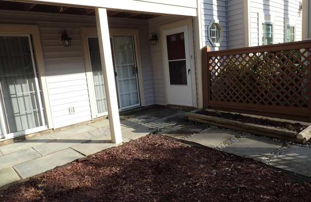 12257 WADSWORTH WAY Gallery 2