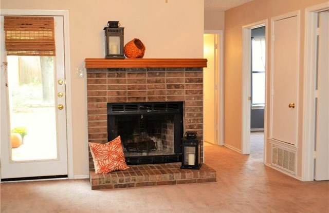 1022 Mack Place Gallery 2