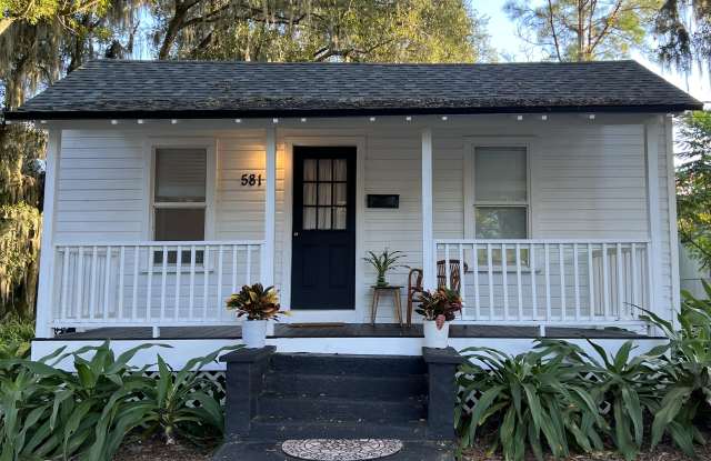 581 Live Oak Street photos photos