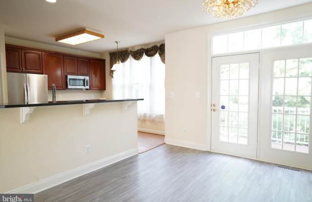 11412 LOG RIDGE DRIVE Gallery 4