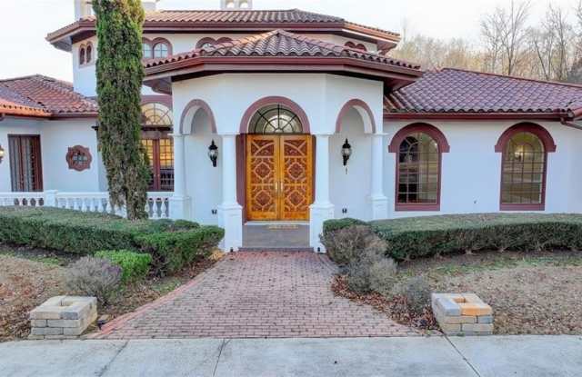 1540 LIPSCOMB Road Gallery 3