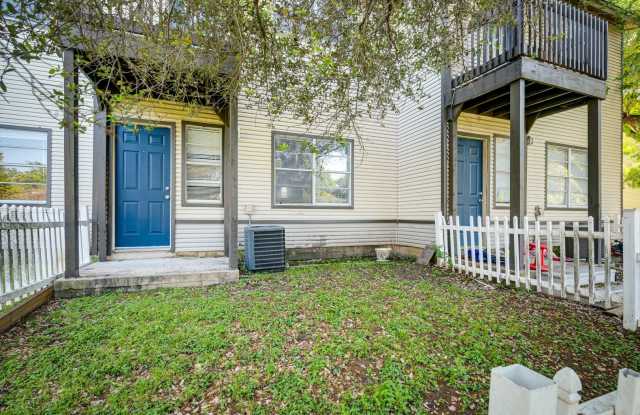TOWNHOMES AT RIVER CROSSING - 2BD/2.5.BA - NEAR DOWNTOWN - W/D Gallery 4