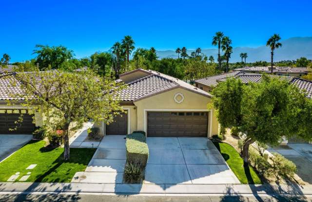 82223 Travolta Avenue photos photos