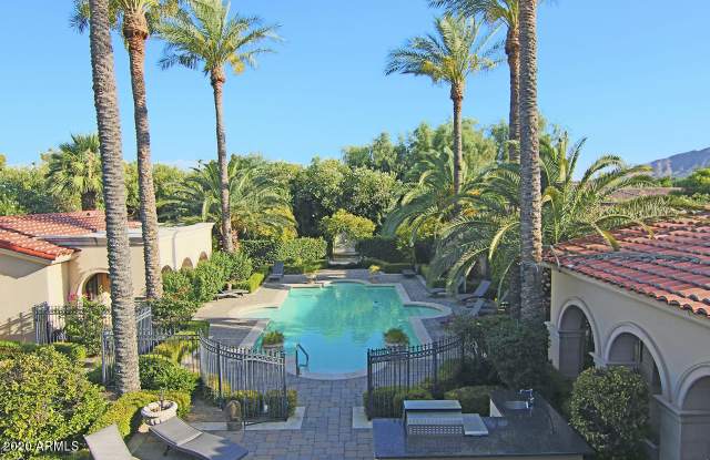 6939 E HUMMINGBIRD Lane Gallery 2