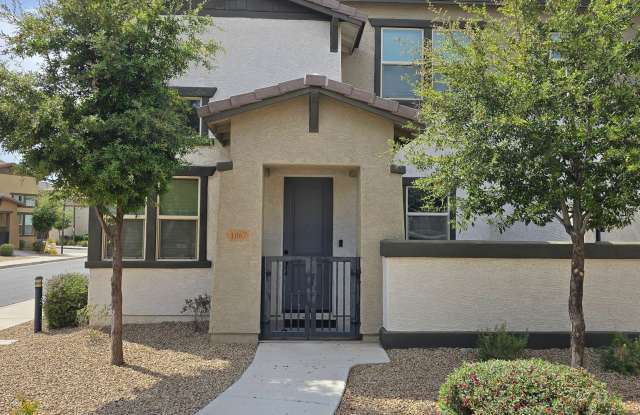 Excellent location and great amenities included! photos photos