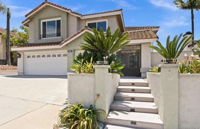 1068 Pacific Hill St photos photos