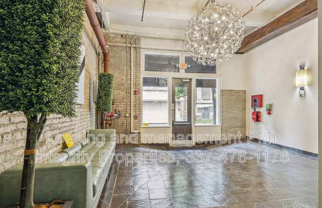 825 Lafayette Street Gallery 2