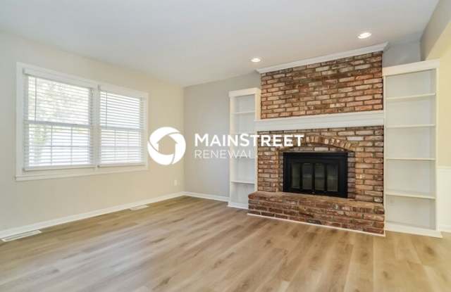 15915 West 152nd Circle Gallery 2