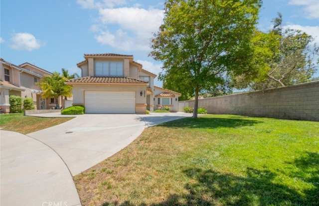 2052 Chenault Place photos photos