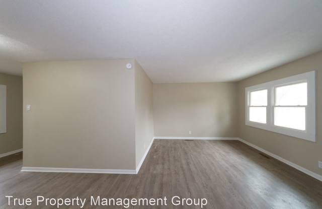 3940 Webster Gallery 2