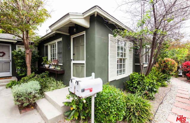 408 VENICE Way Gallery 2
