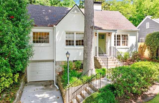 1268 University Drive NE photos photos