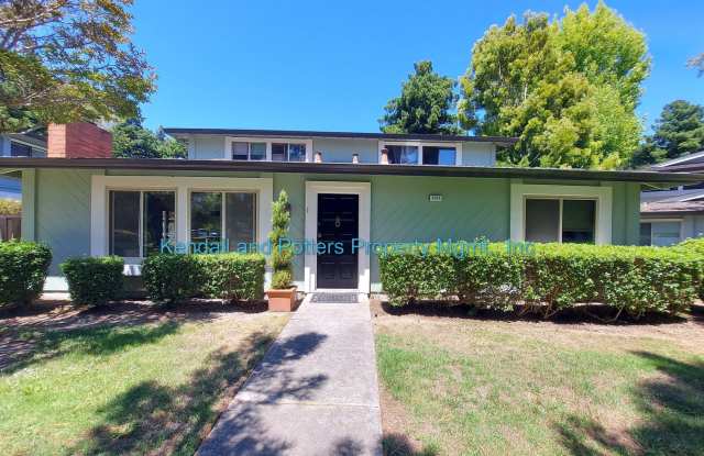 Beautifully Updated Capitola Shores 2 Bedroom/1 Bathroom Gallery 3