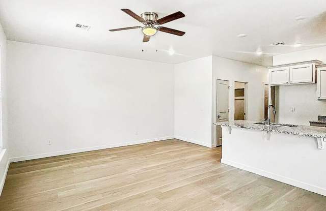 3-Bed Duplex – Fresh Build & Move-In Ready! Gallery 4