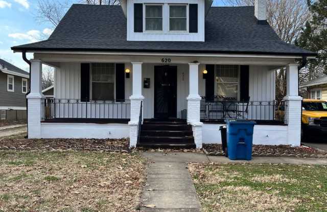 PRE-LEASING photos photos PRE-LEASING photos photos