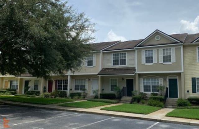 4245 Plantation Cove Drive - 4245 Plantation Cove Drive, Lockhart, FL 32810