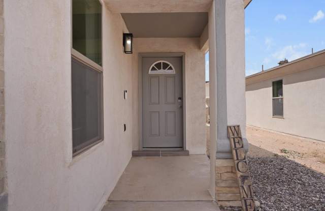 15220 Apex Court Gallery 4