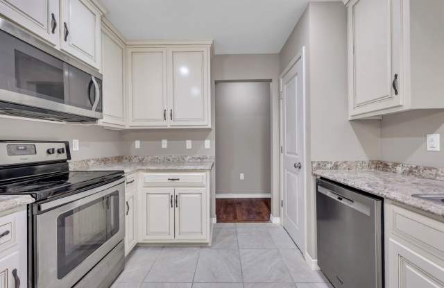 4 Bedroom in Foxwood Estates - 129 Fairway Drive, Okaloosa County, FL 32536 4 Bedroom in Foxwood Estates - 129 Fairway Drive, Okaloosa County, FL 32536