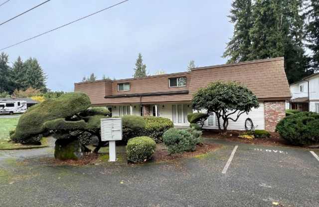 2 BD Unit - Excellent Lacey Location Gallery 3