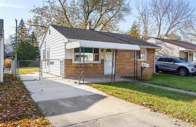 1320 E Goulson Avenue - 1320 East Goulson Avenue, Hazel Park, MI 48030
