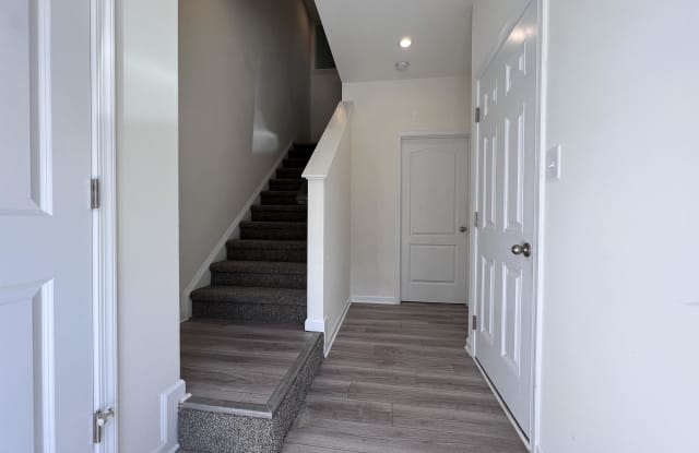 222 Queensbury Court - 1 photos photos