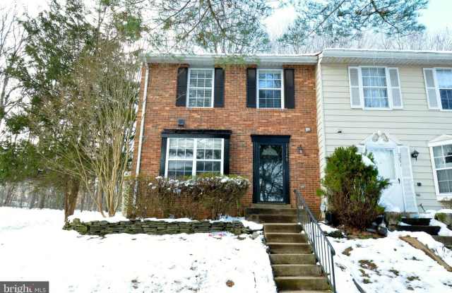 10249 QUIET POND Terrace Gallery 2
