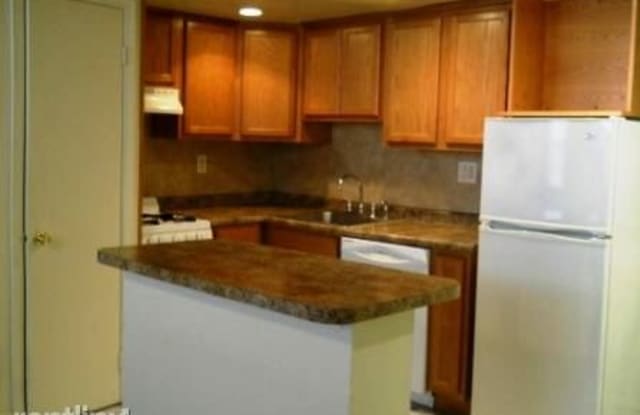 114 Glenwood Ave - 114 Glenwood Avenue, Essex County, NJ 07003