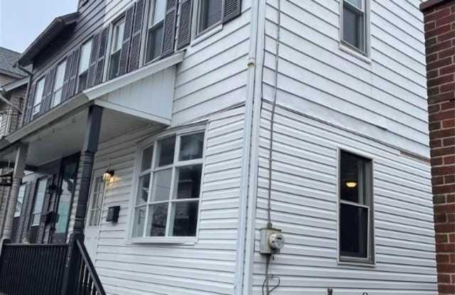 312 E Garrison Street - 312 East Garrison Street, Bethlehem, PA 18018