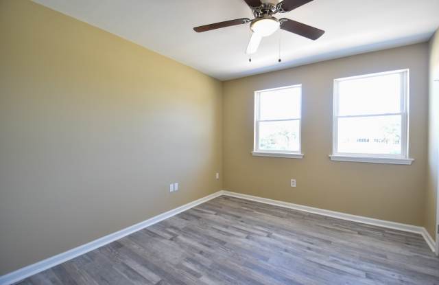217 Belle Terre Boulevard - A Gallery 4