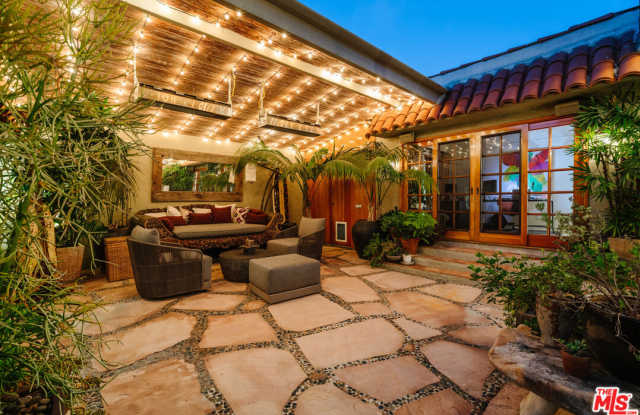 1311 Maple Street photos photos