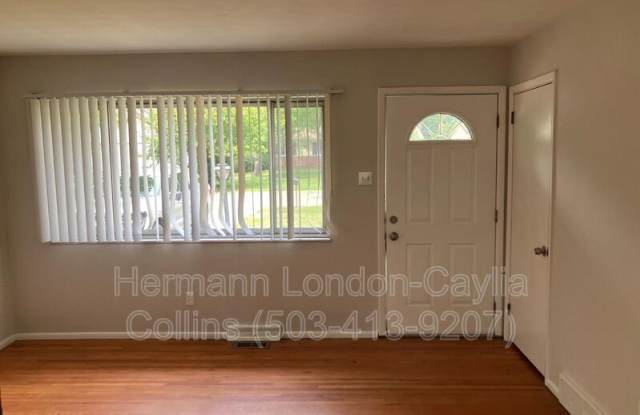9609 Dromore Court Gallery 2