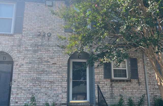 Charming 2-Bedroom Condo in the Heart of South Huntsville photos photos Charming 2-Bedroom Condo in the Heart of South Huntsville photos photos