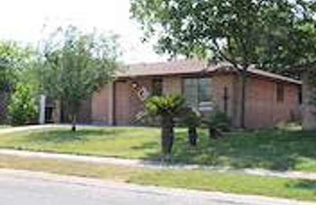4109 Sierra Street Gallery 4