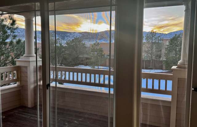 SW Littleton Top Floor Condo with Mountain Views! photos photos