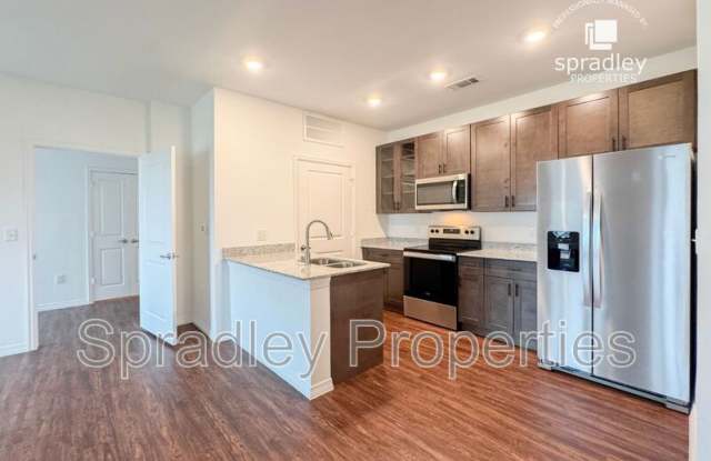 1124 W Ave O photos photos