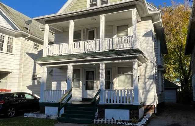 246-248 Weyl St photos photos