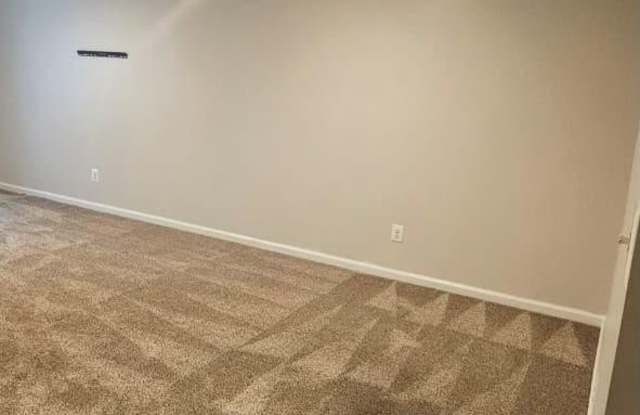 6423 BEECHFIELD Avenue Gallery 4