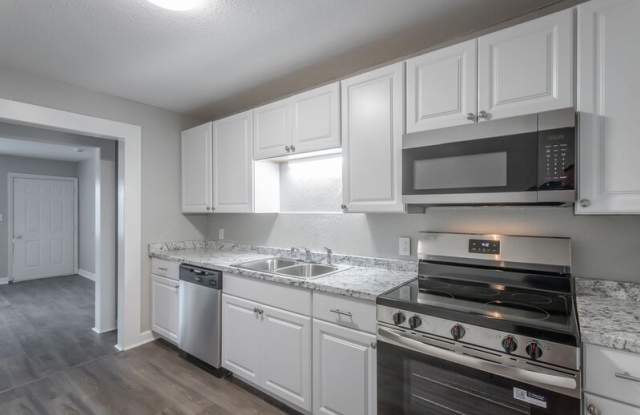 1006 Glenwood Dr photos photos