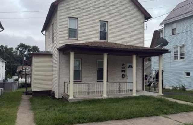 1102 Prescott Avenue Gallery 2