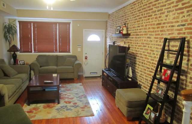 238 S East Ave - 238 South East Avenue, Baltimore, MD 21224
