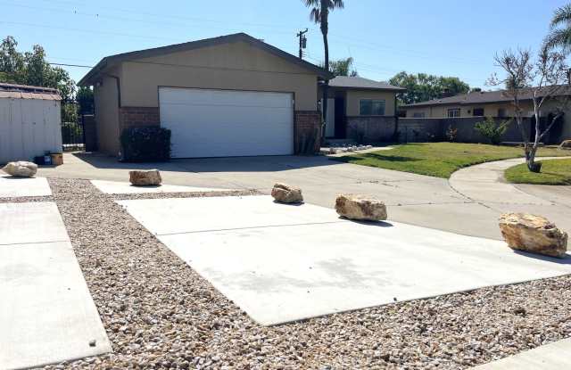 Single-Story 3-Bedroom Rialto Home on a Cul-de-Sac! photos photos