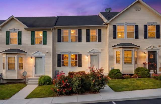 100 QUINCE TREE Drive Gallery 1