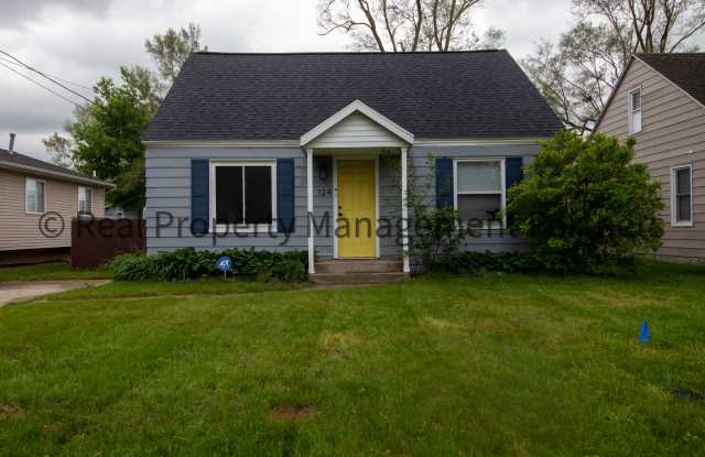 Updated 3BR Kentwood Home with Loft, Stainless Appliances  Private Yard photos photos
