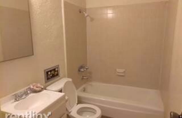 1253 west 106 st 5 - 1253 W 106th St, Westmont, CA 90044