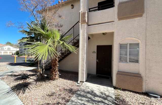 3 bedroom 2 bathroom Summerlin condo! photos photos
