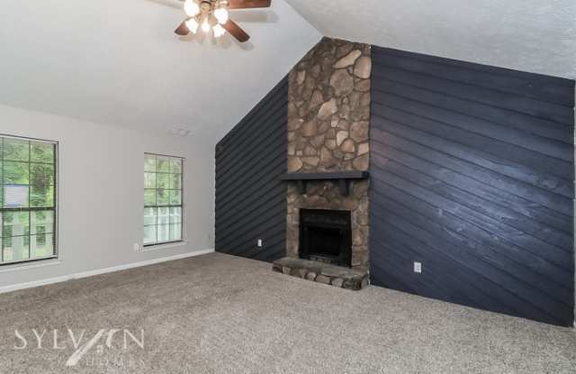 512 Oak Road Southwest Gallery 2