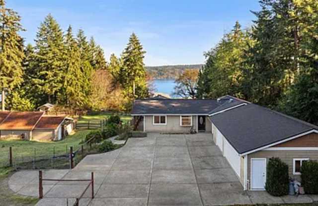 1130 143rd St NW - 1Unit B - 1130 143rd Street Northwest, Maplewood, WA 98332