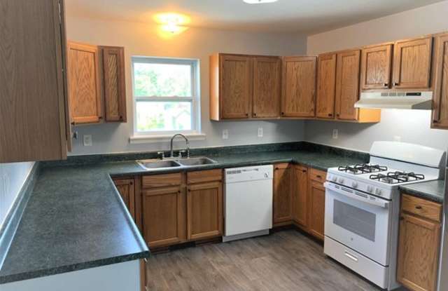 28 Washington Ave - 28 Washington Avenue, Albany County, NY 12205