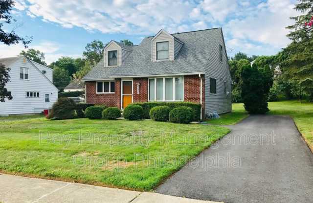 3732 Clearwater Ln - 3732 Clearwater Lane, Upland, PA 19015